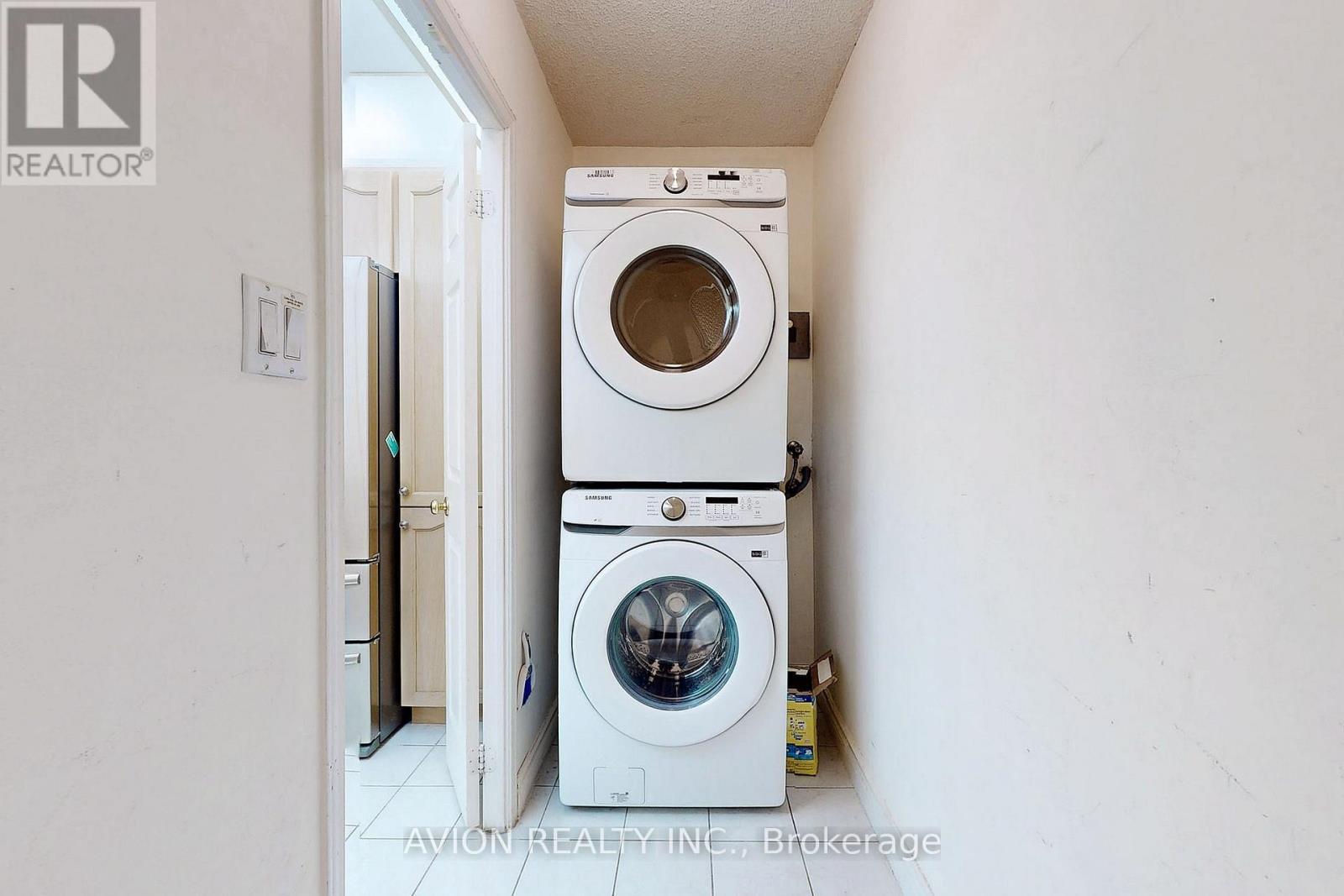 713 - 168 Bonis Avenue, Toronto, ON - Indoor Photo Showing Laundry Room