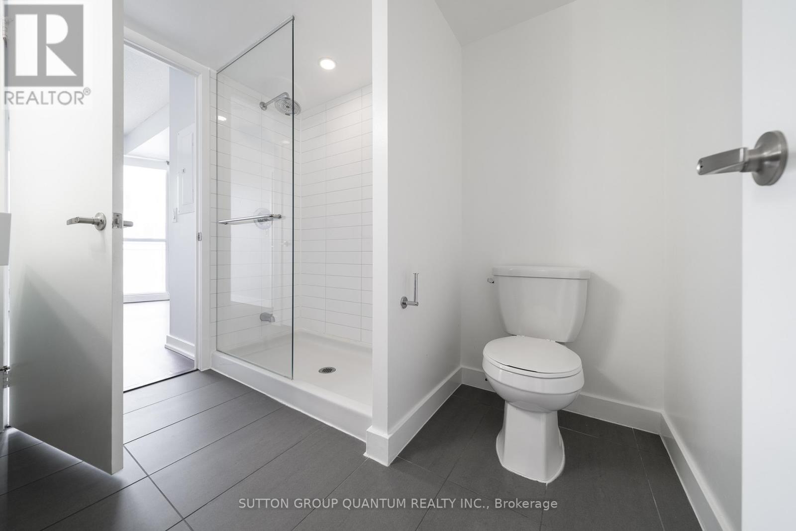 2606 - 38 Dan Leckie Way, Toronto, ON - Indoor Photo Showing Bathroom