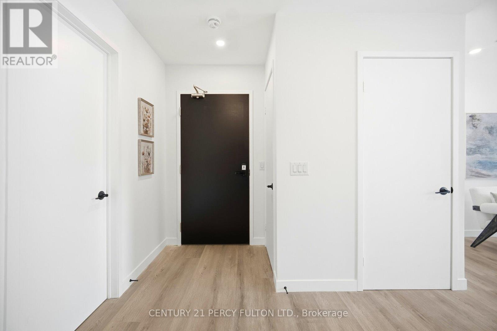 201 - 61 Orchard Park Drive, Toronto, ON - Indoor Photo Showing Other Room