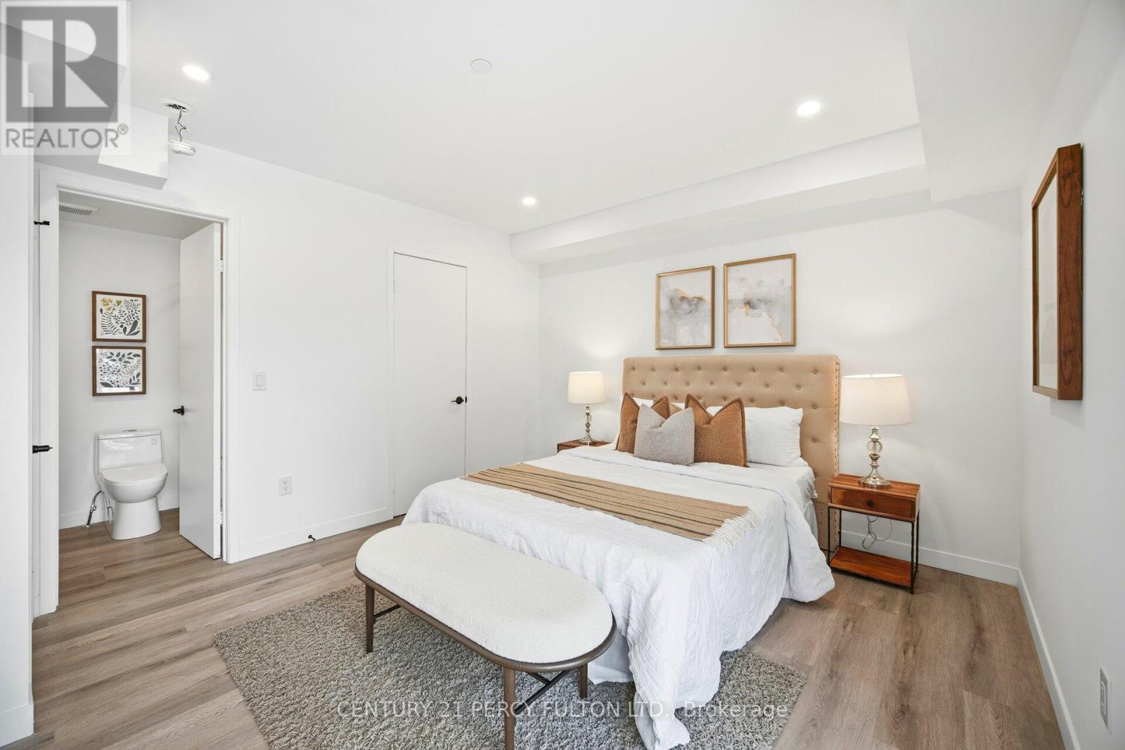 201 - 61 Orchard Park Drive, Toronto, ON - Indoor Photo Showing Bedroom