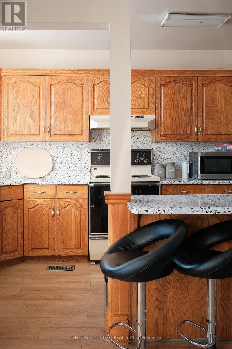 1624 Tara Road, Selwyn, ON