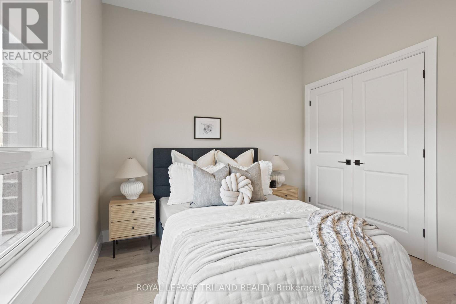 101 - 33318 Richmond Street, Lucan Biddulph (Lucan), ON