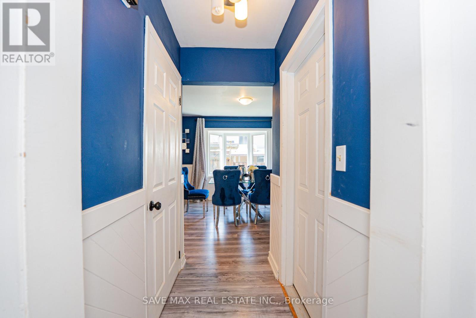 6307 Carolyn Avenue, Niagara Falls, ON - Indoor Photo Showing Other Room