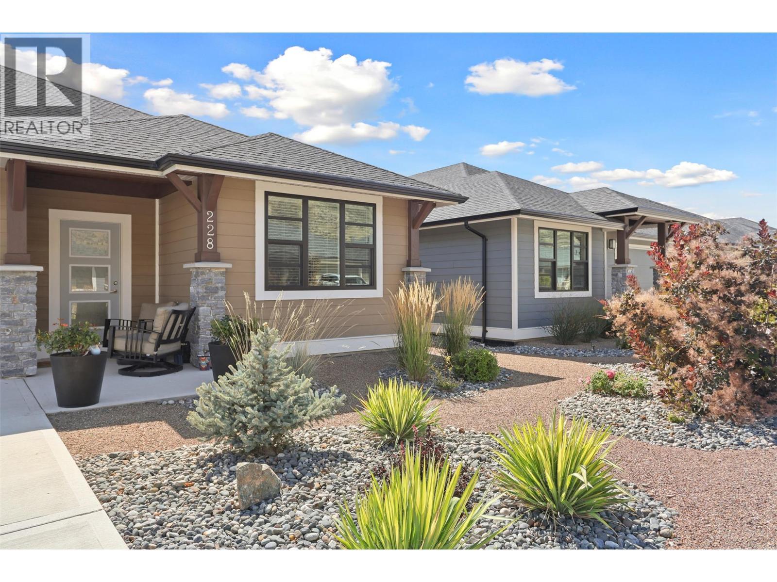 641 Shuswap Road Unit# 228, Kamloops, BC - Outdoor With Facade