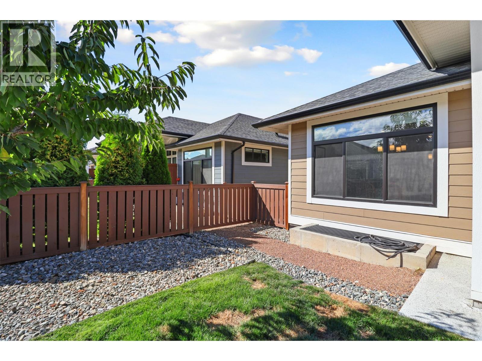 641 Shuswap Road Unit# 228, Kamloops, BC - Outdoor