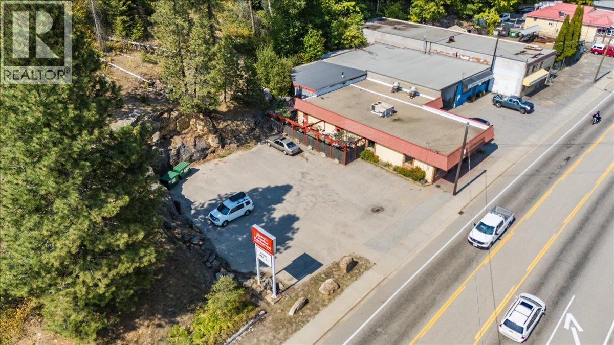 932 And 938 Columbia Avenue, Castlegar, BC