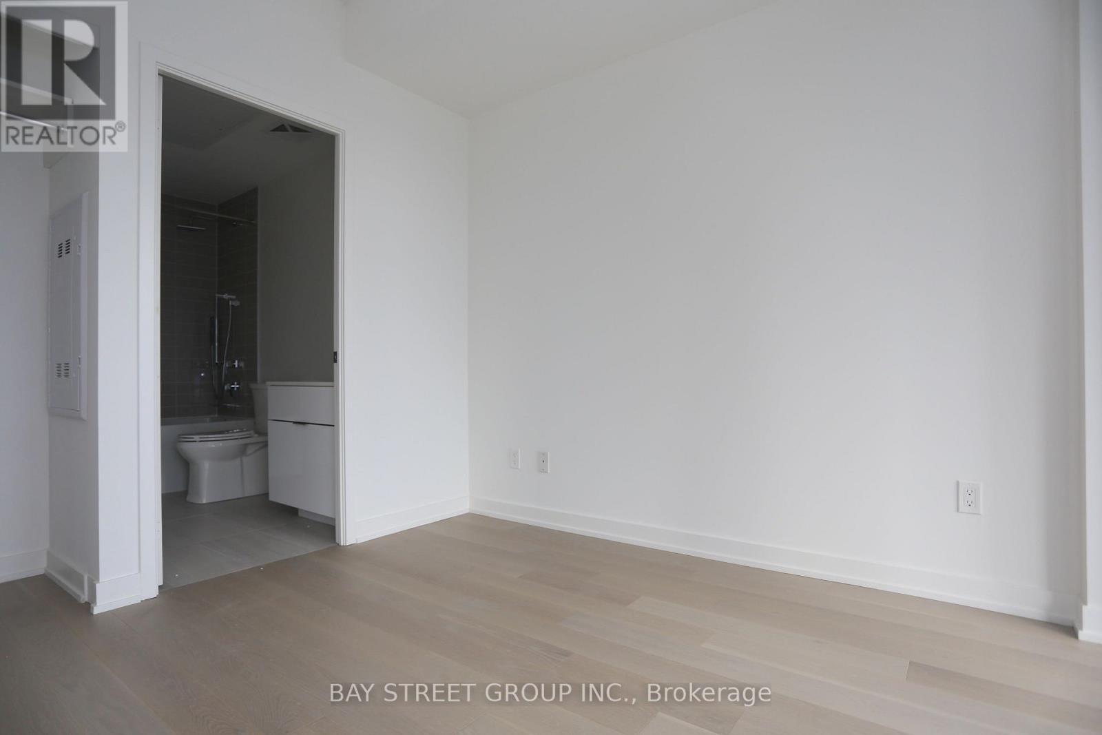 2705 - 25 Richmond Street, Toronto, ON - Indoor Photo Showing Other Room