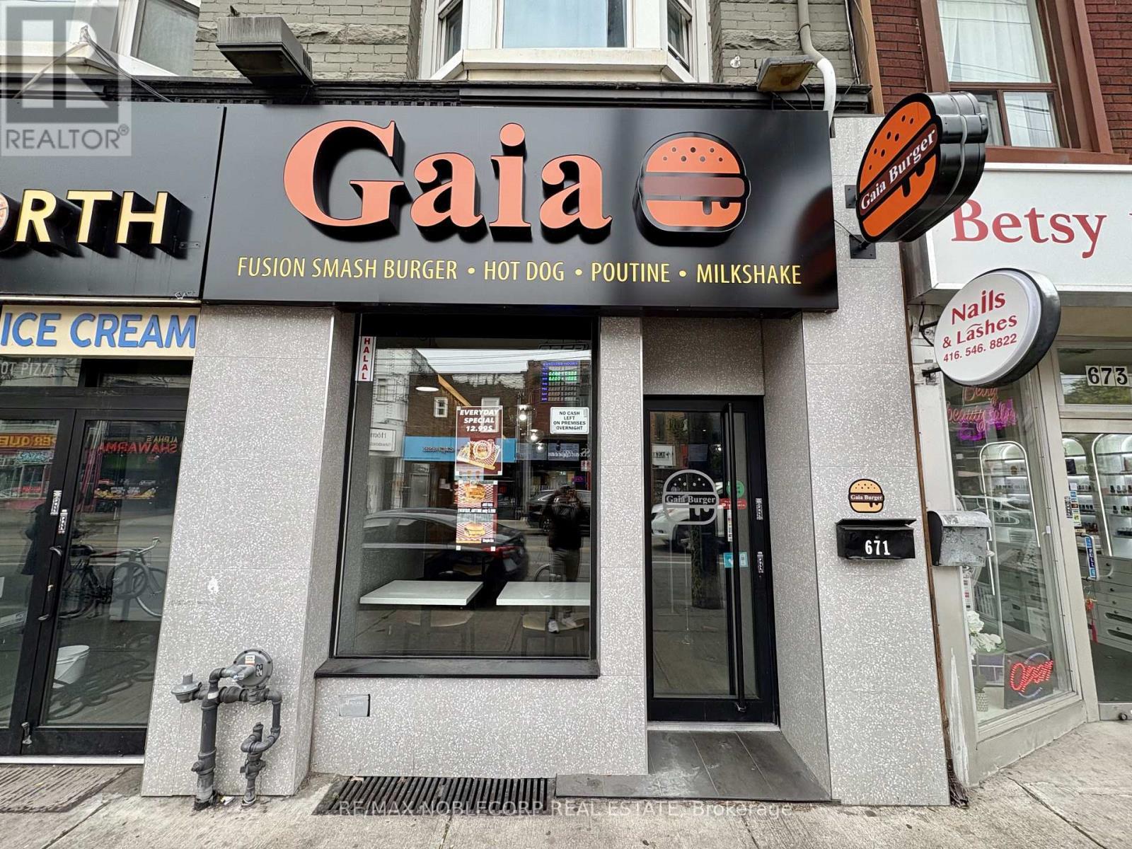 671 Queen Street W, Toronto, ON