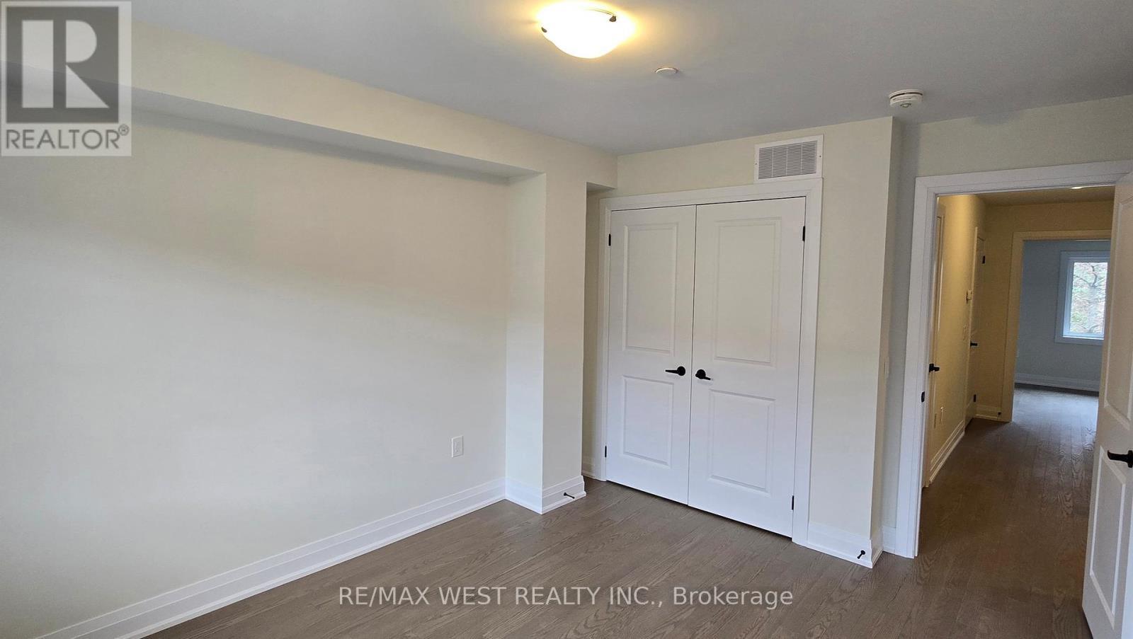 35 Marret Lane, Clarington, ON - Indoor Photo Showing Other Room