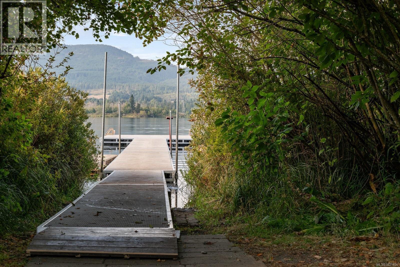 5804 Quarry Cres, Nanaimo, BC - Outdoor With View