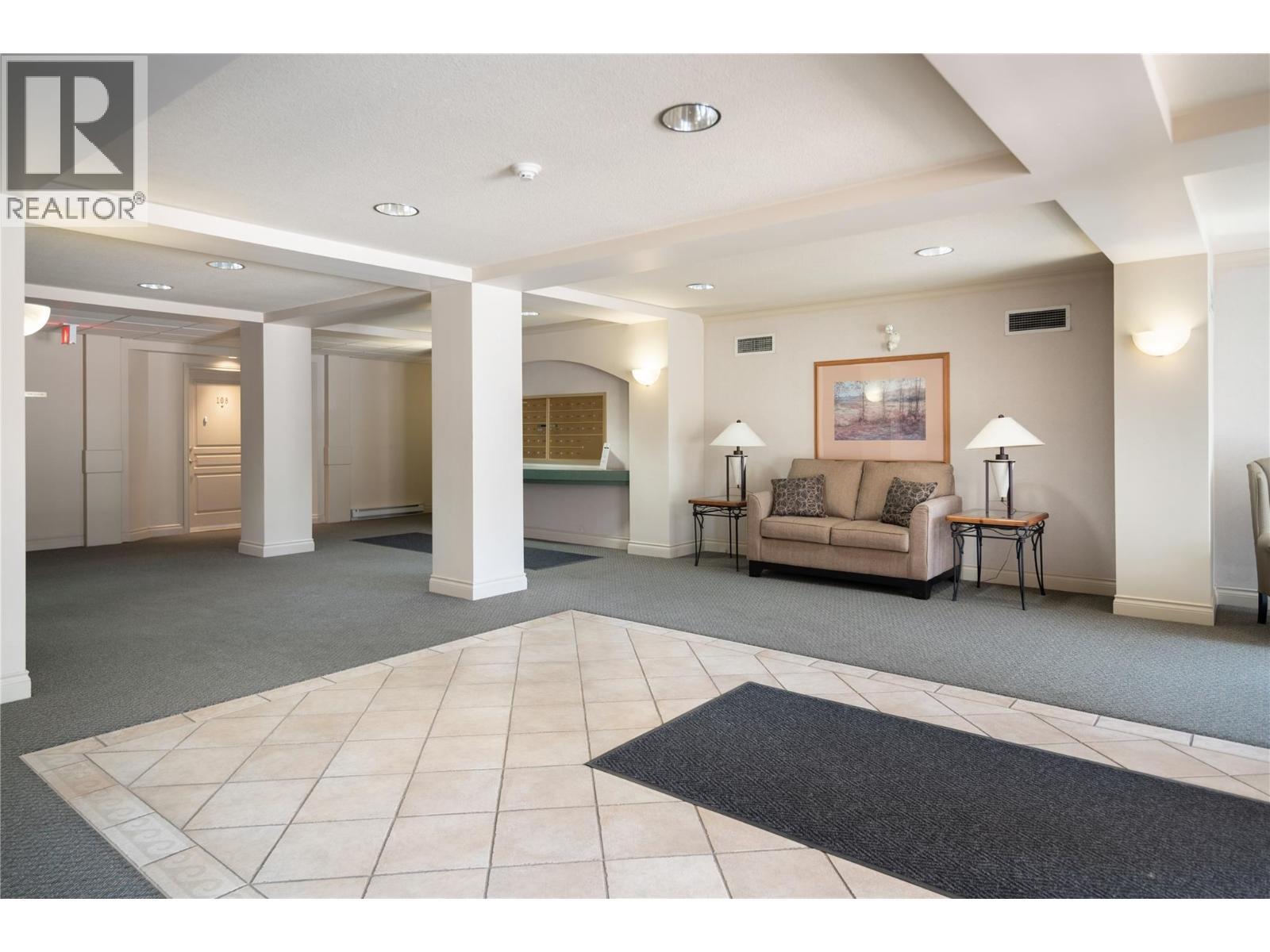 3870 Brown Road Unit# 211, West Kelowna, BC - Indoor