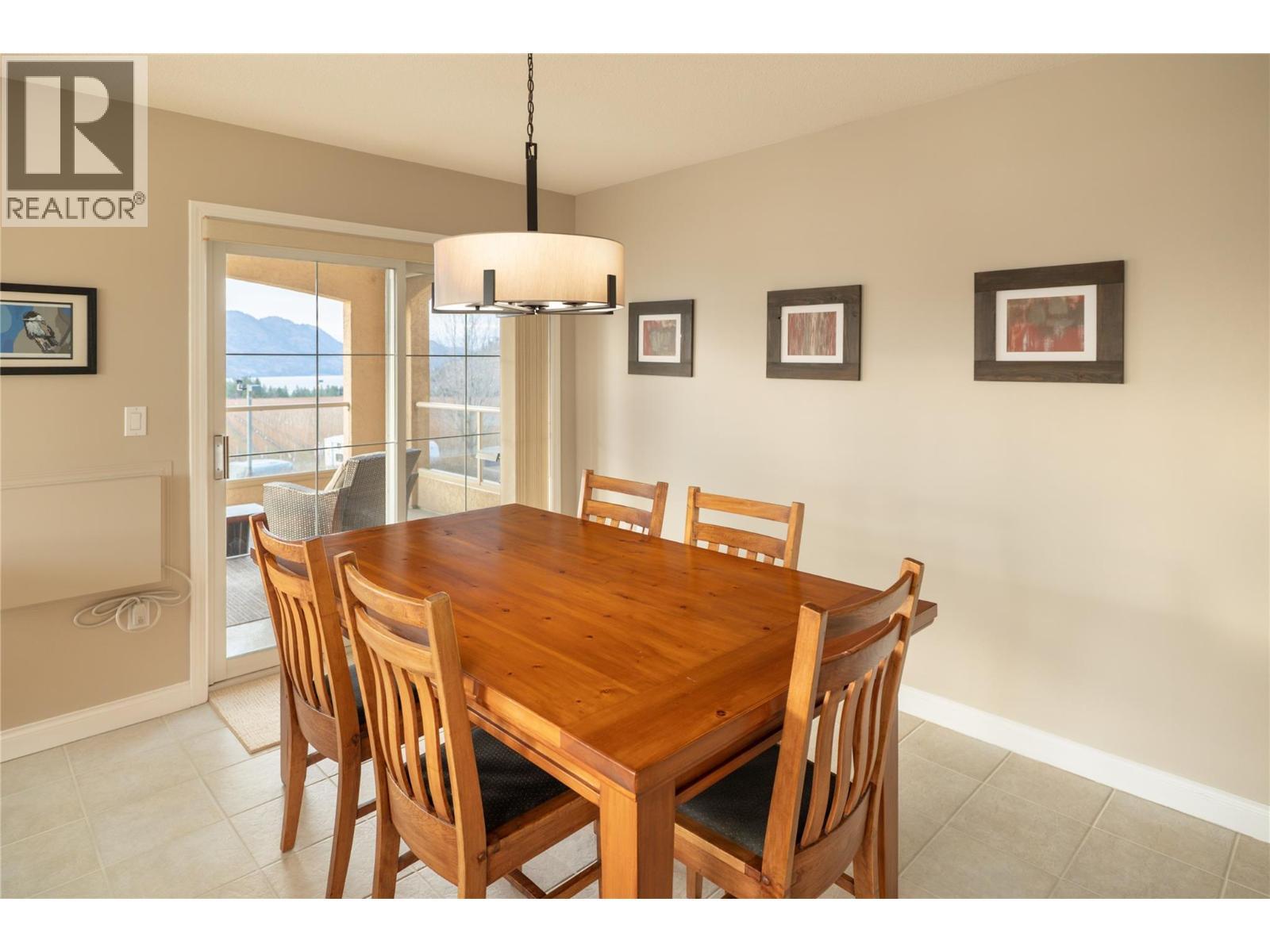 3870 Brown Road Unit# 211, West Kelowna, BC - Indoor Photo Showing Dining Room