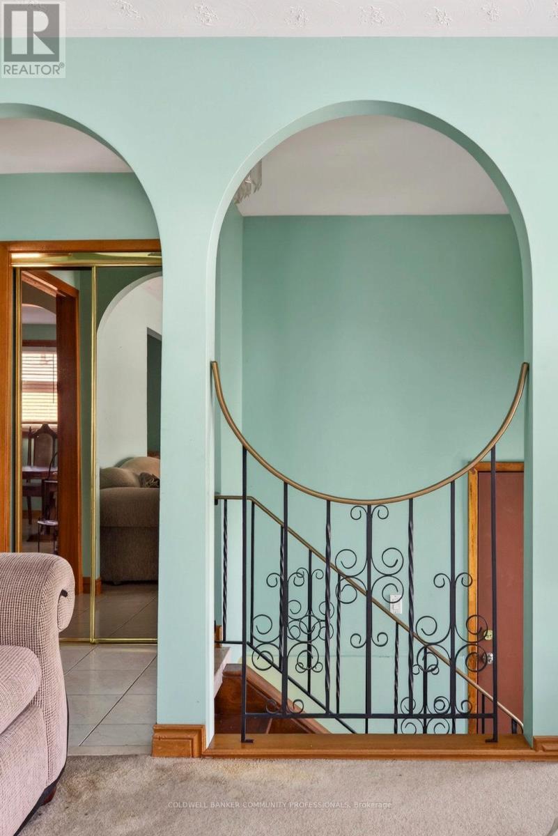 178 Marcella Crescent, Hamilton, ON - Indoor Photo Showing Other Room