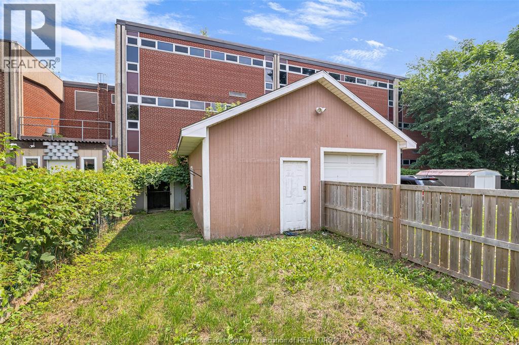 3217 Linwood, Windsor, ON - Outdoor With Exterior