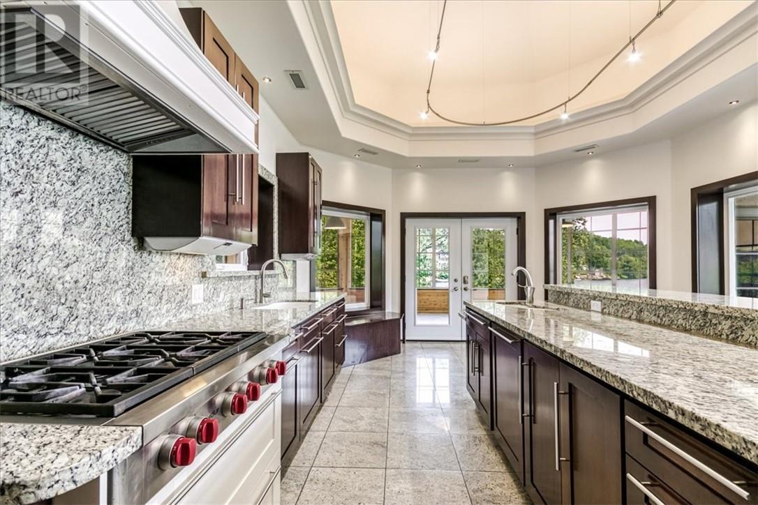 1064 Dew Drop Road, Sudbury, ON - Indoor Photo Showing Kitchen With Upgraded Kitchen