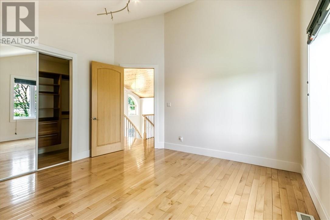 1064 Dew Drop Road, Sudbury, ON - Indoor Photo Showing Other Room