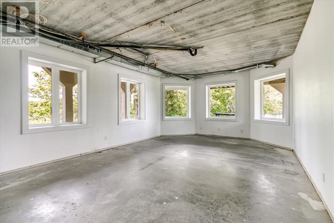 1064 Dew Drop Road, Sudbury, ON - Indoor Photo Showing Other Room