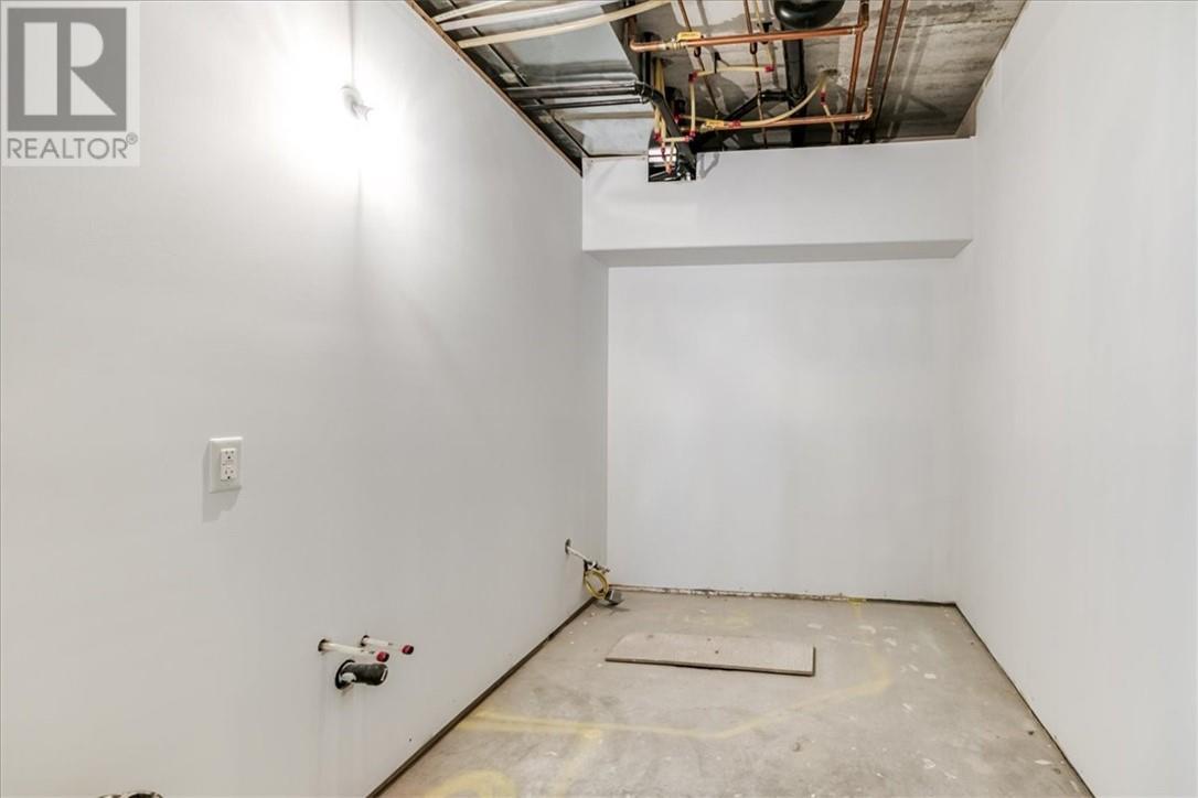 1064 Dew Drop Road, Sudbury, ON - Indoor Photo Showing Other Room