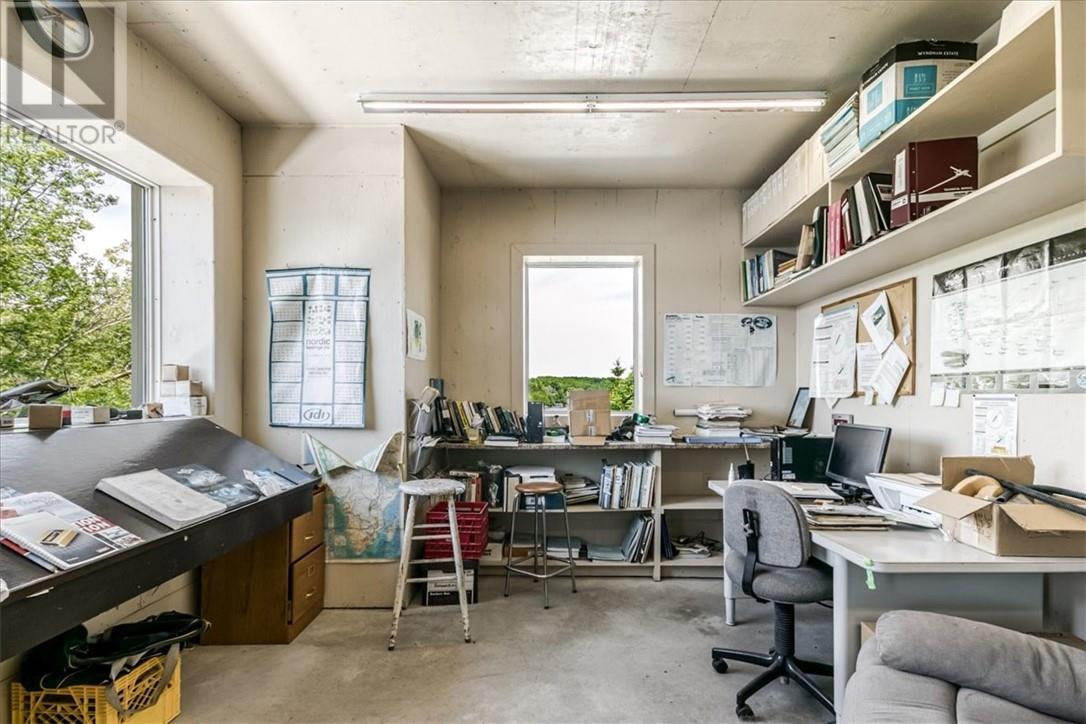 1064 Dew Drop Road, Sudbury, ON - Indoor Photo Showing Office