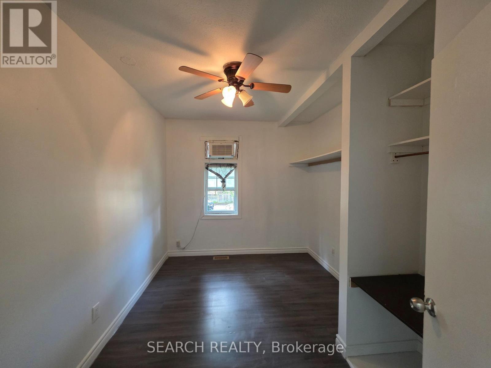 39 Rodda Boulevard, Toronto, ON - Indoor Photo Showing Other Room