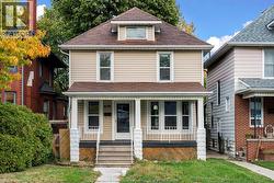 676 MOY Windsor, ON N9A 2N6