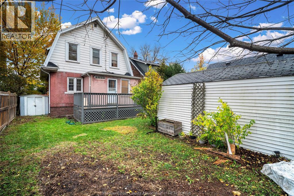 1752 Oneida, Windsor, ON - Outdoor With Deck Patio Veranda