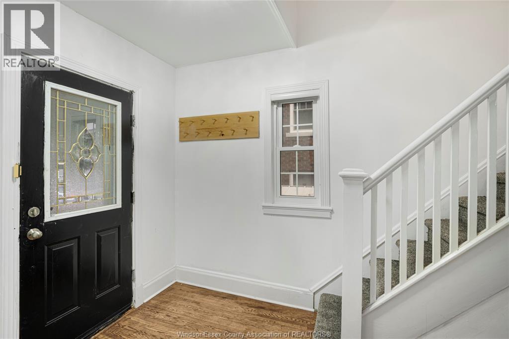 1752 Oneida, Windsor, ON - Indoor Photo Showing Other Room