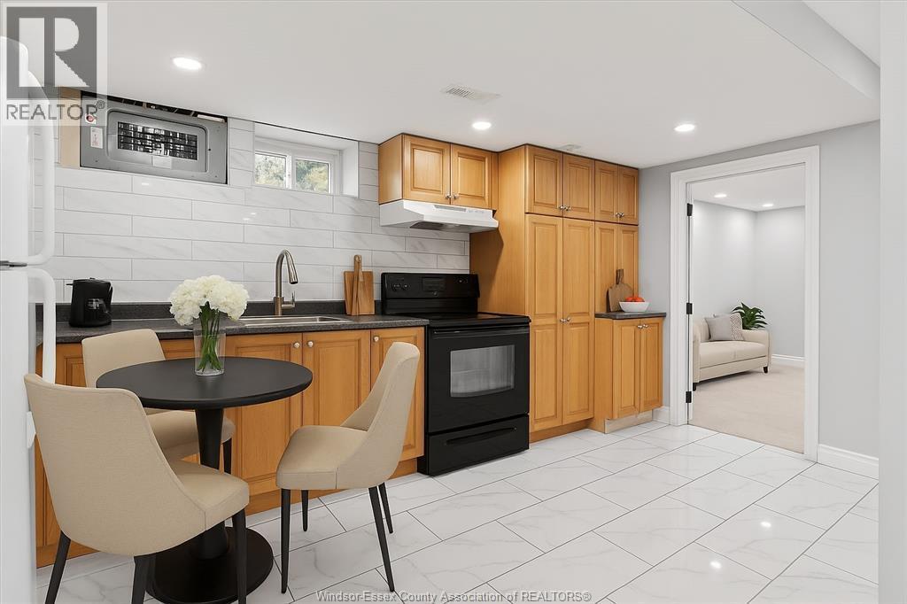 2783 Dominion Blvd, Windsor, ON - Indoor