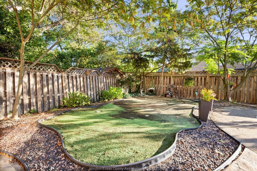 3740 Ouellette, Windsor, ON