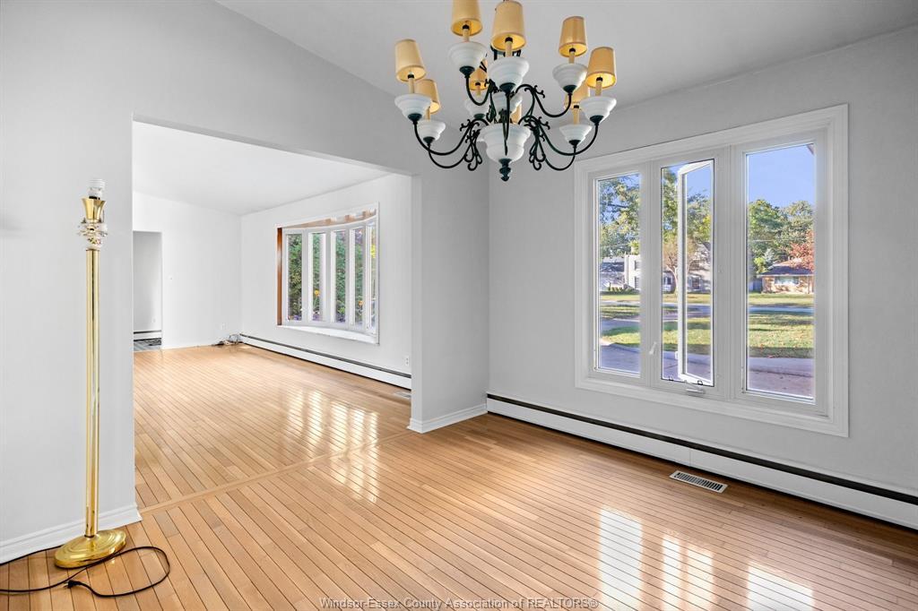 3740 Ouellette, Windsor, ON