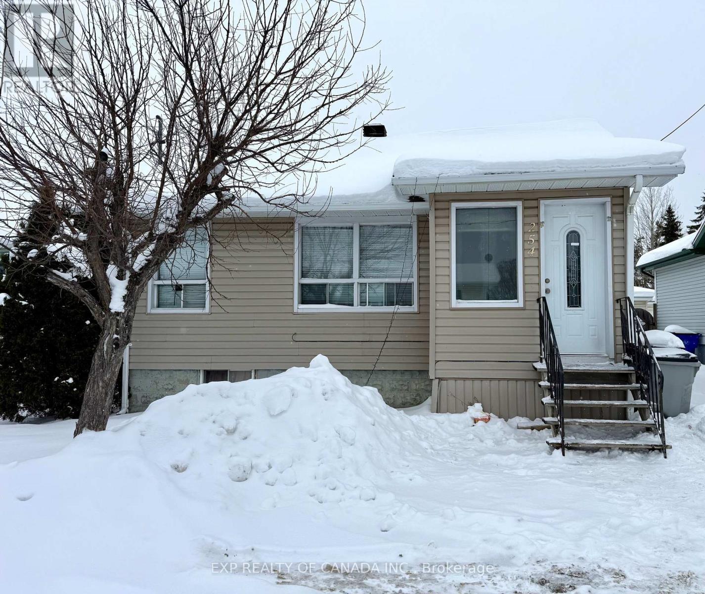 254 Ross Avenue E, Timmins (Tne - North), ON - Outdoor