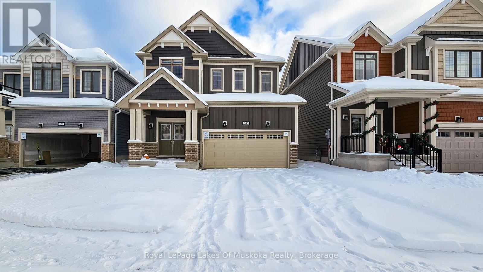 345 Mceachern Lane, Gravenhurst (Muskoka (S)), ON - Outdoor With Facade