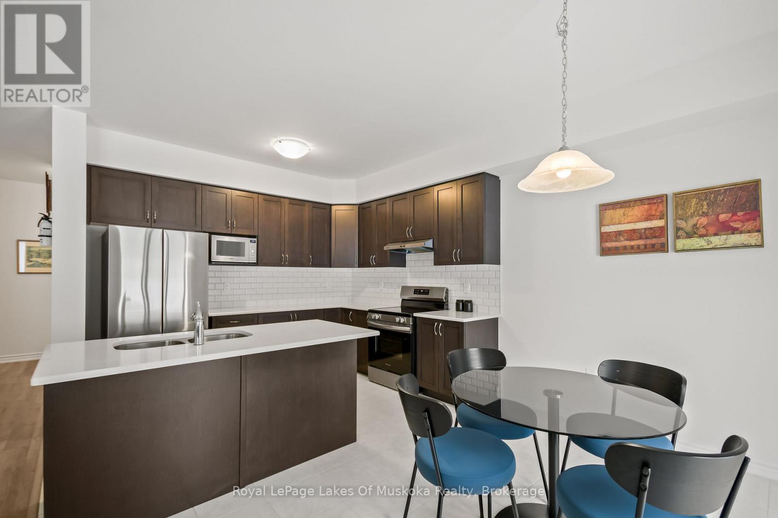 345 Mceachern Lane, Gravenhurst (Muskoka (S)), ON - Indoor