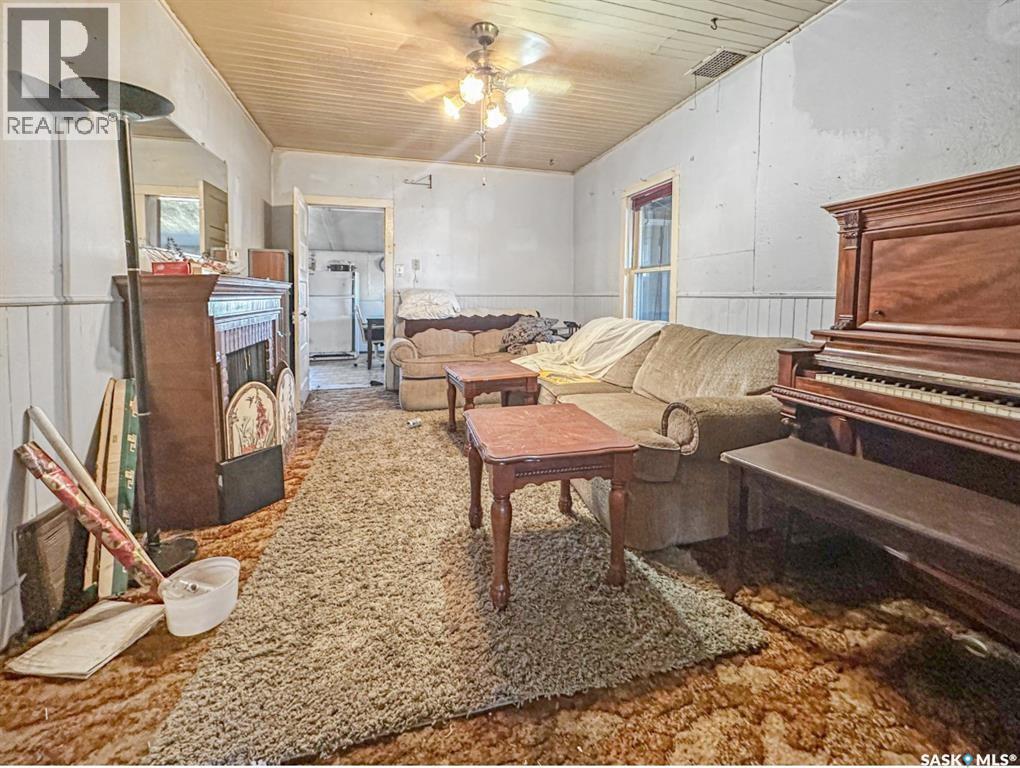 Hwy 1 Farm, Martin Rm No. 122, SK