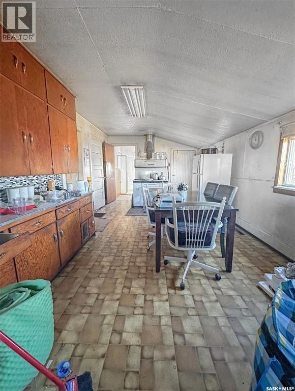 Hwy 1 Farm, Martin Rm No. 122, SK