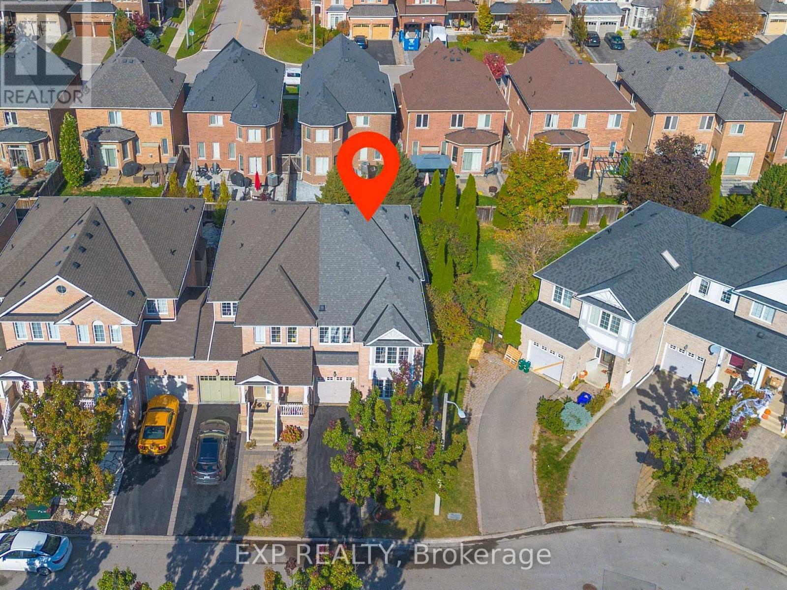 98 Lowther Avenue, Richmond Hill, ON -