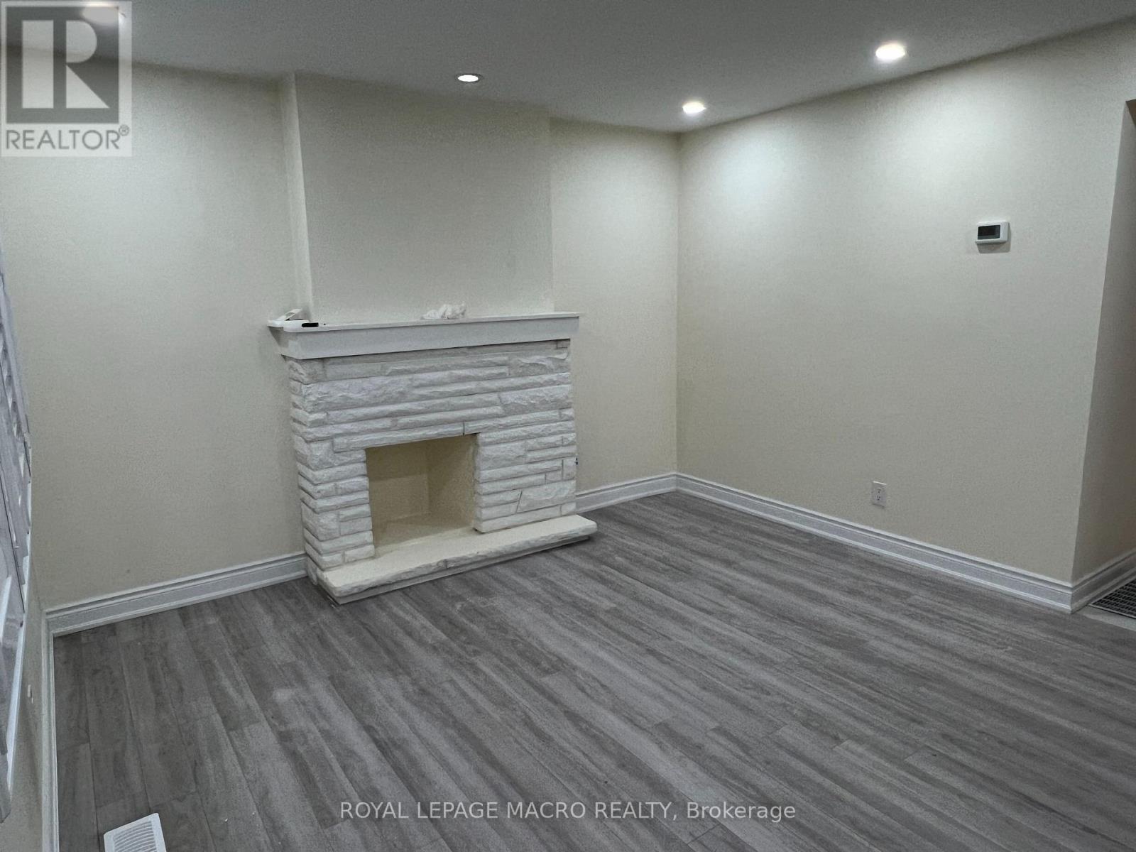 1032 Mud Street E, Hamilton, ON - Indoor Photo Showing Other Room With Fireplace