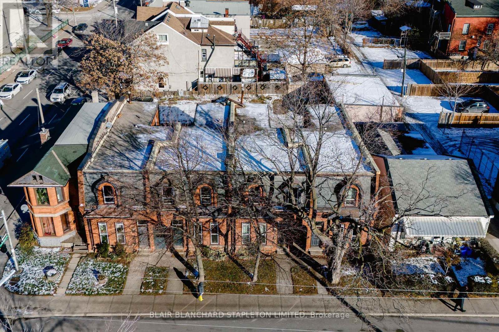 267-277 King William Street, Hamilton, ON - Outdoor