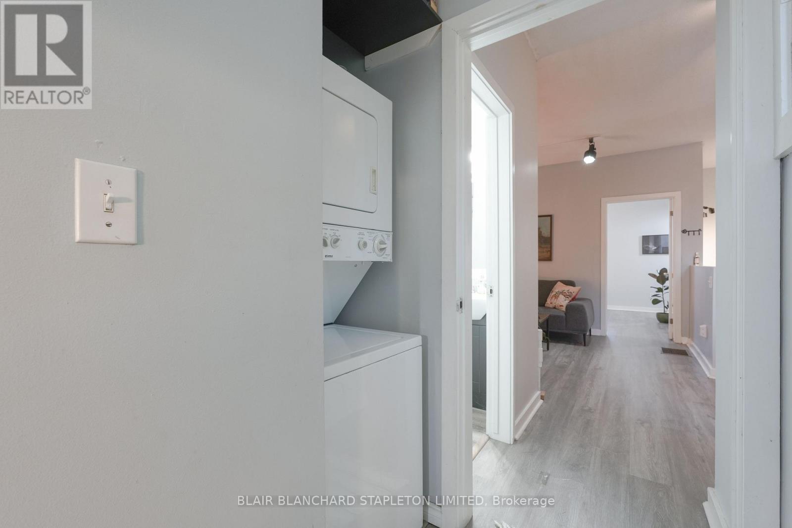 267-277 King William Street, Hamilton, ON - Indoor Photo Showing Laundry Room