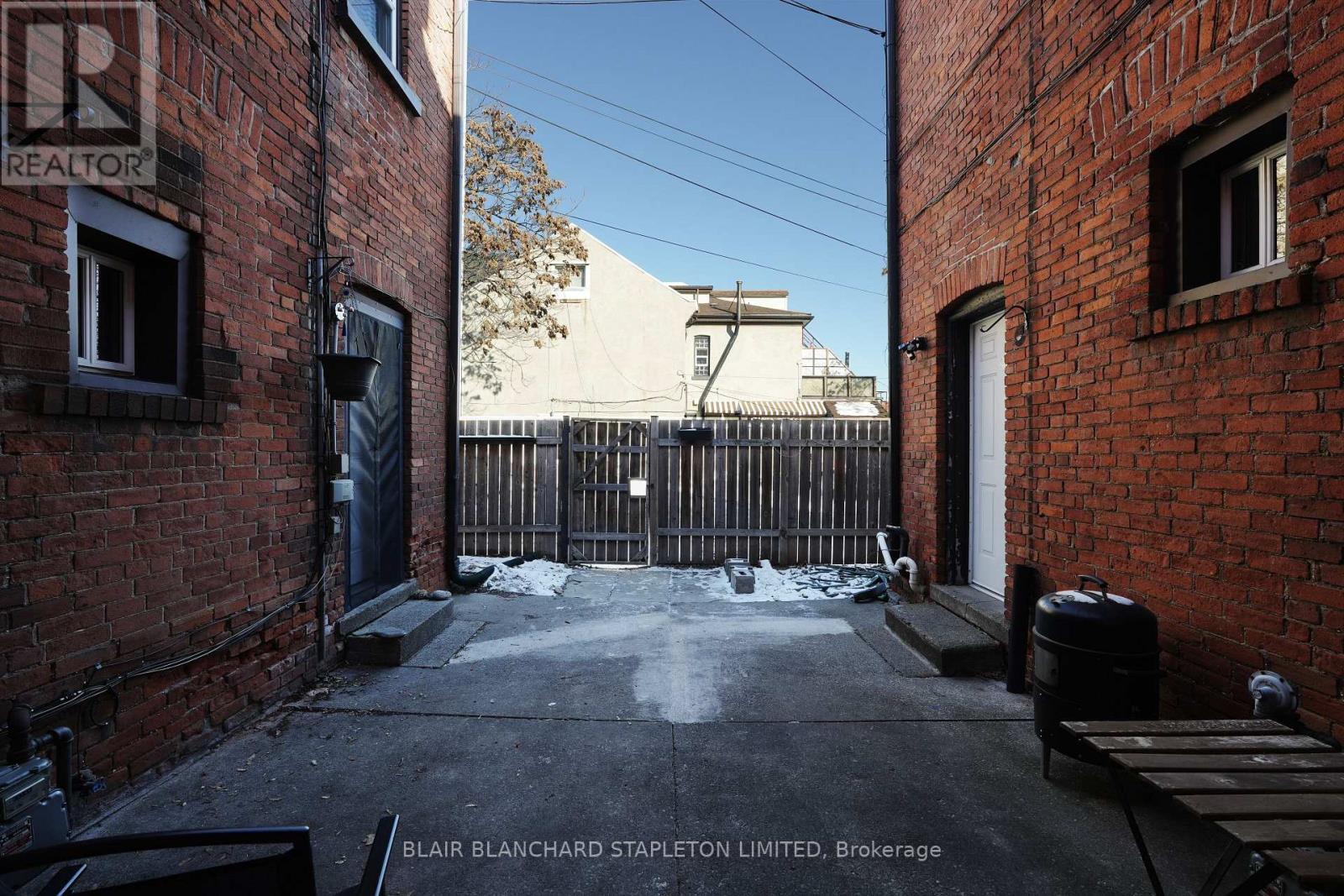 267-277 King William Street, Hamilton, ON - Outdoor With Exterior