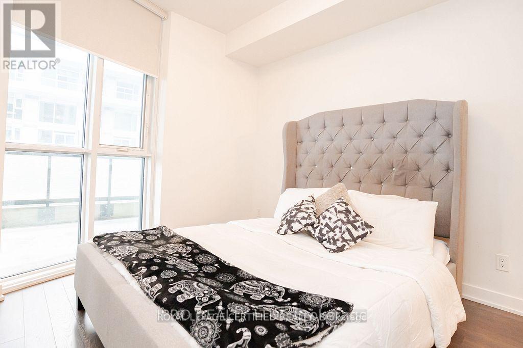 407 - 30 Ordnance Street, Toronto, ON - Indoor Photo Showing Bedroom