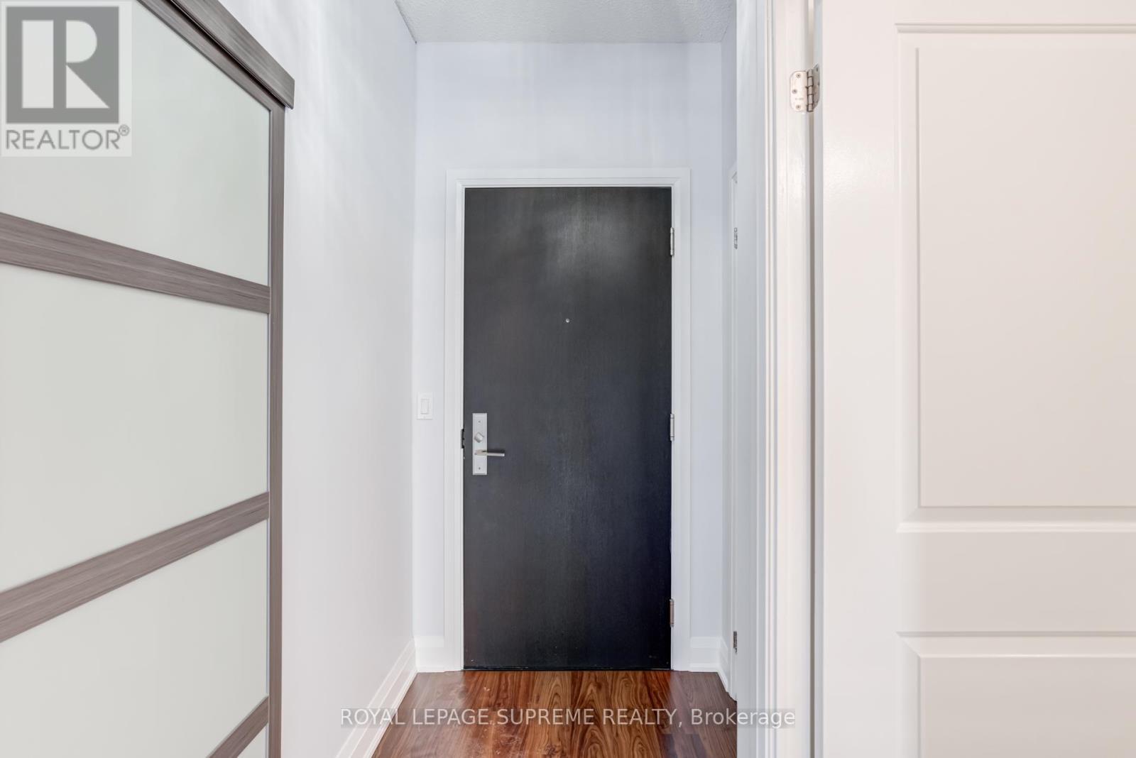 703 - 35 Fontenay Court, Toronto, ON - Indoor Photo Showing Other Room