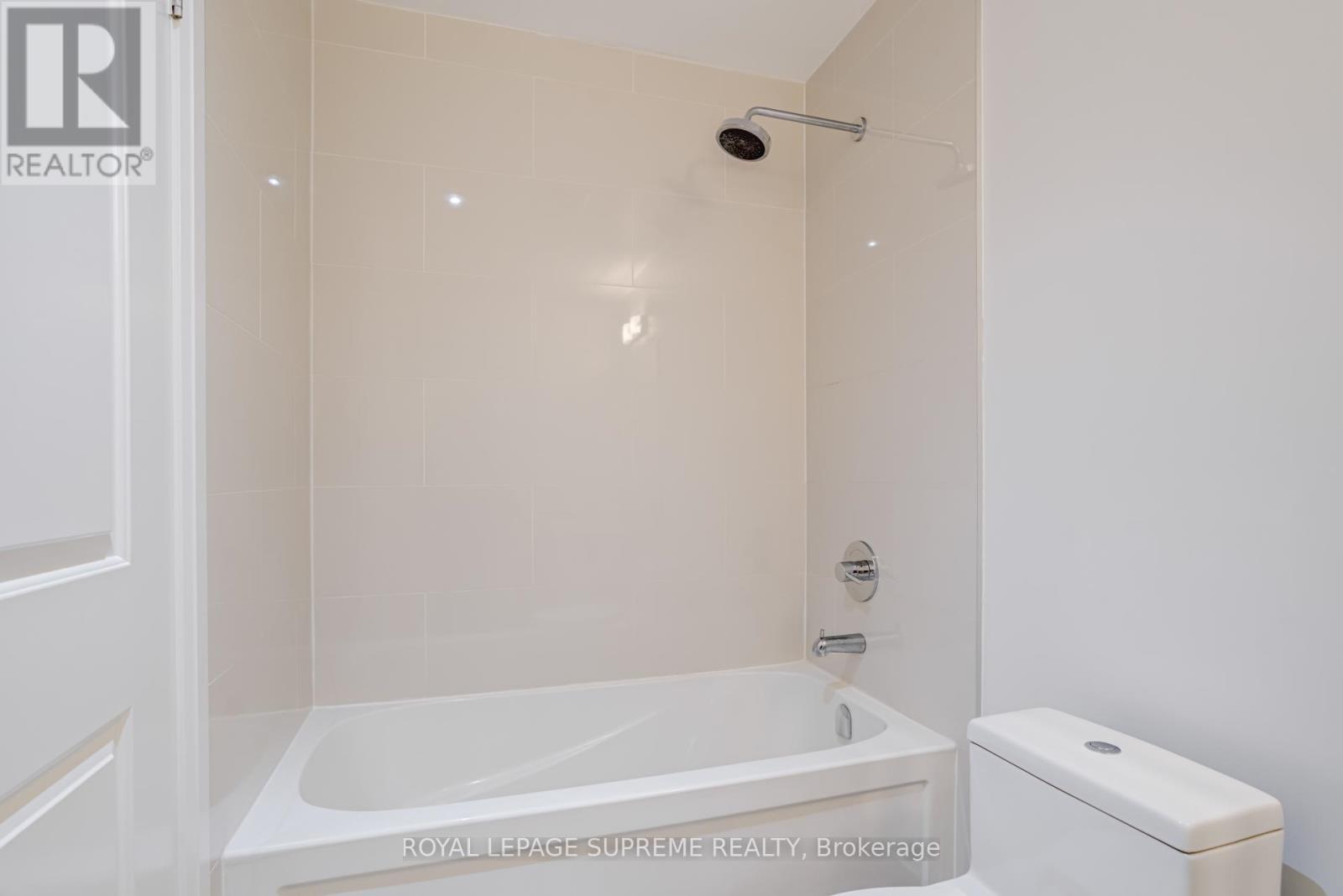 703 - 35 Fontenay Court, Toronto, ON - Indoor Photo Showing Bathroom