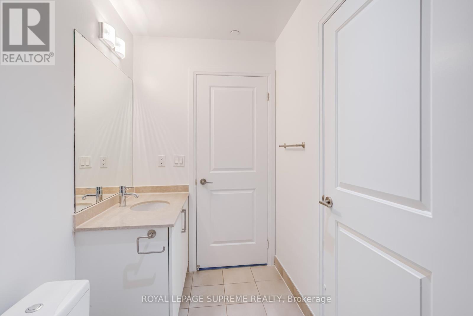 703 - 35 Fontenay Court, Toronto, ON - Indoor