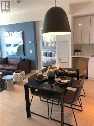 2710 - 10 Park Lawn Road, Toronto, ON - Indoor