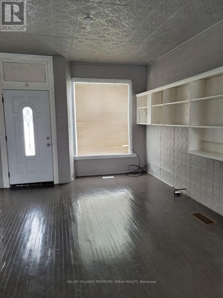 1004 Brock Road, Frontenac, ON - Indoor Photo Showing Other Room