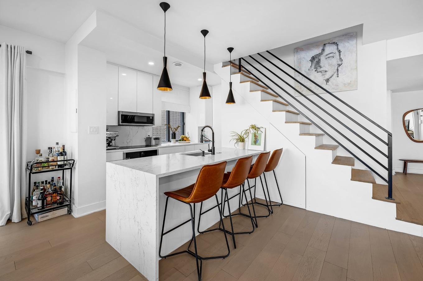 Kitchen - Ph806-3455 Rue Drummond, Montréal (Ville-Marie), QC - Indoor Photo Showing Kitchen With Upgraded Kitchen