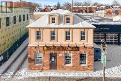 128 BROCK STREET N Whitby, ON L1N 4H4