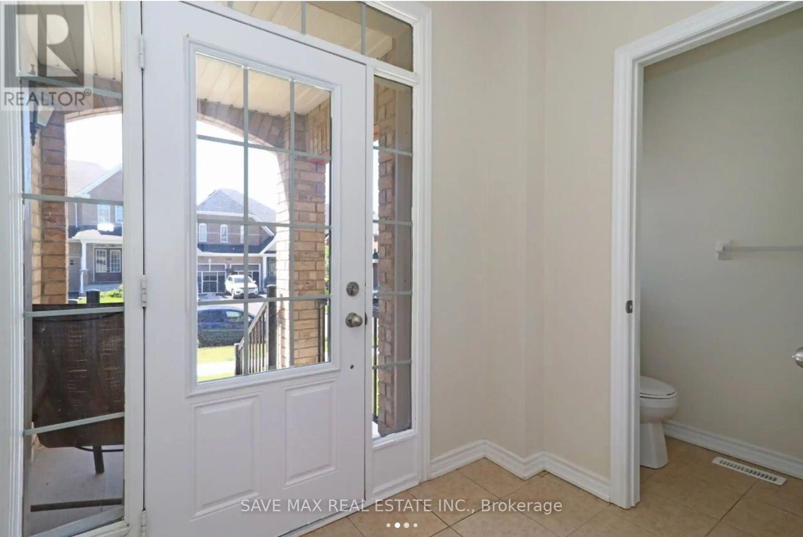 1251 Graham Clapp Avenue, Oshawa, ON - Indoor Photo Showing Other Room