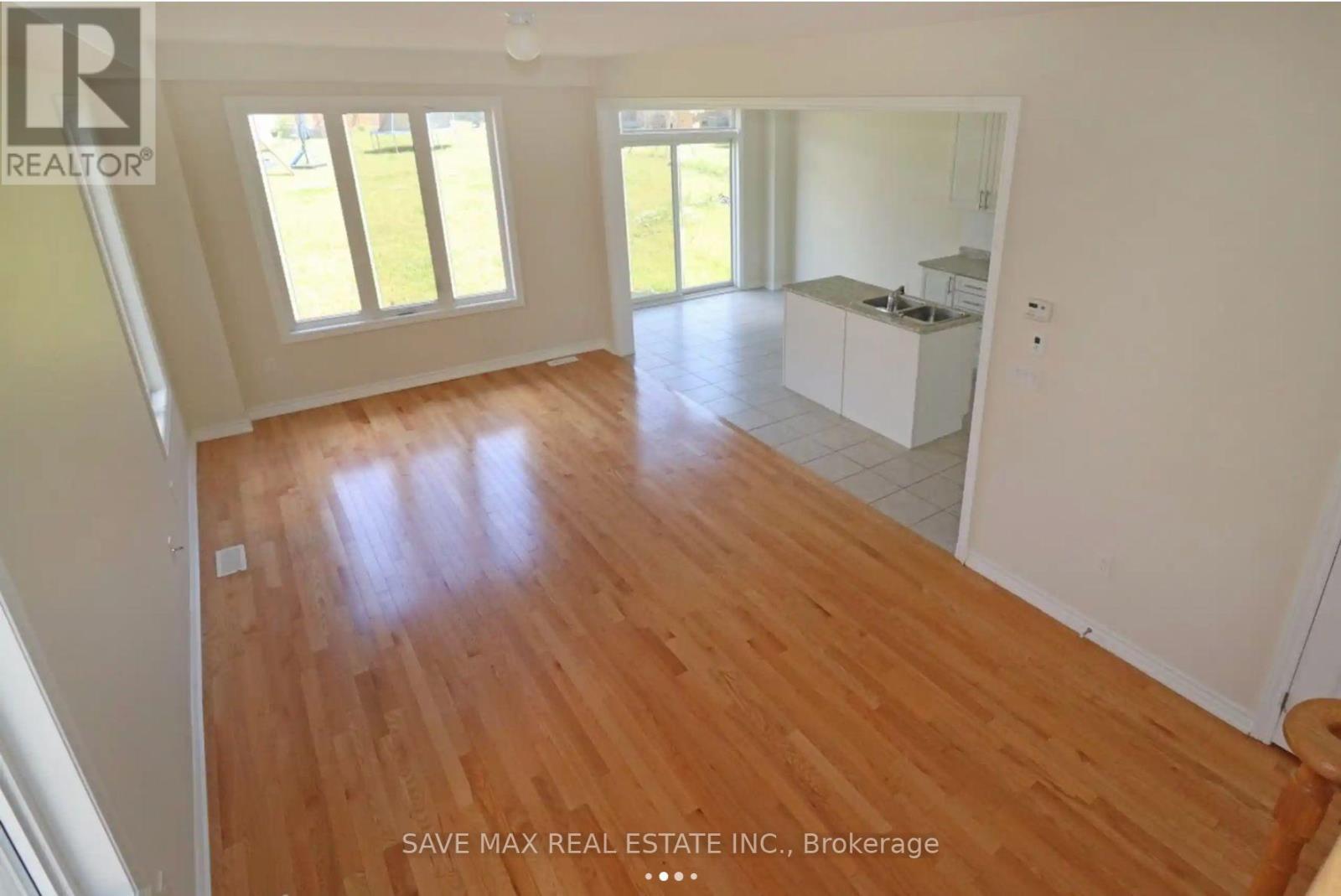 1251 Graham Clapp Avenue, Oshawa, ON - Indoor Photo Showing Other Room